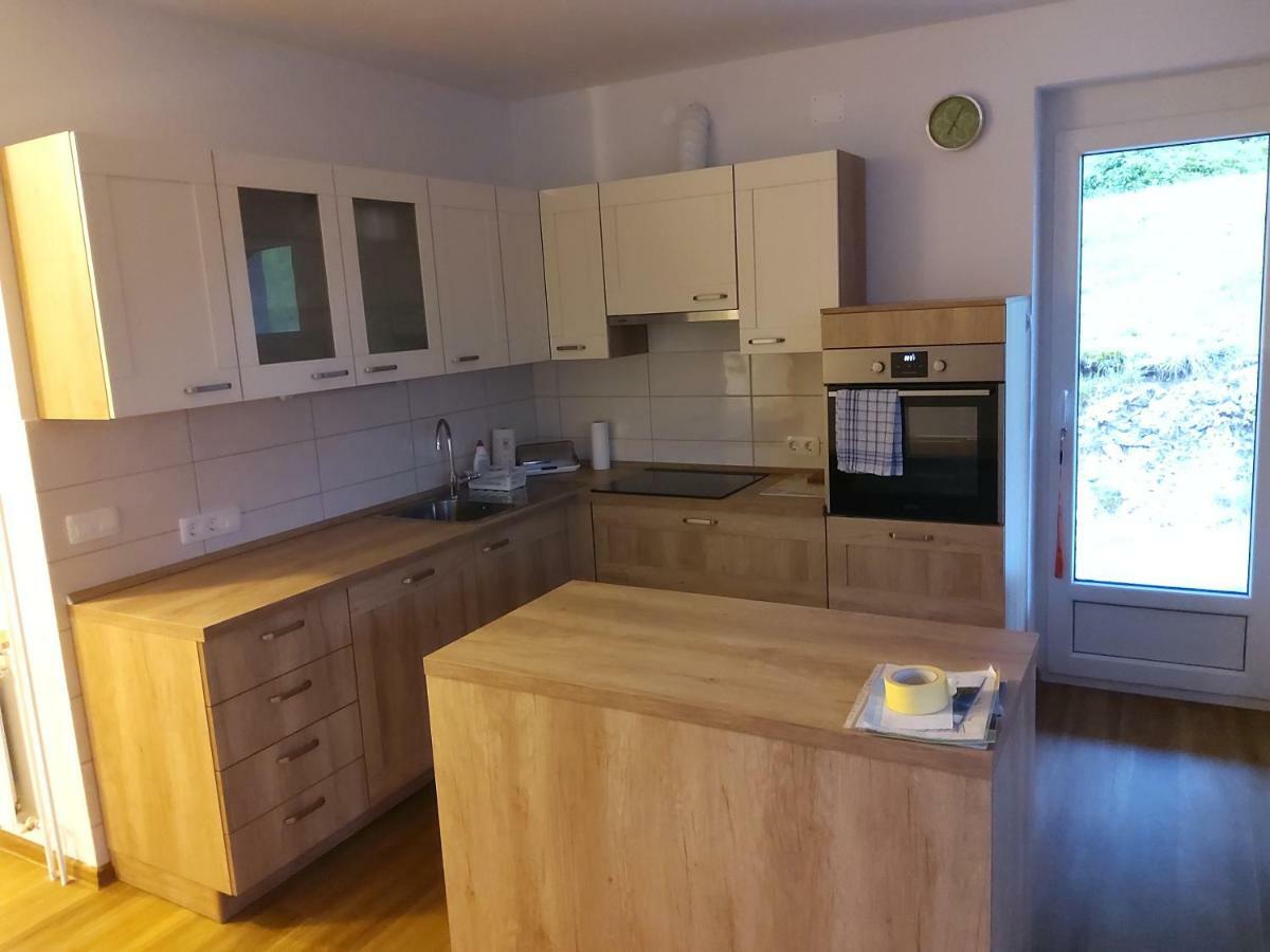 Apartma Dominik Zgornje Gorje Exterior foto
